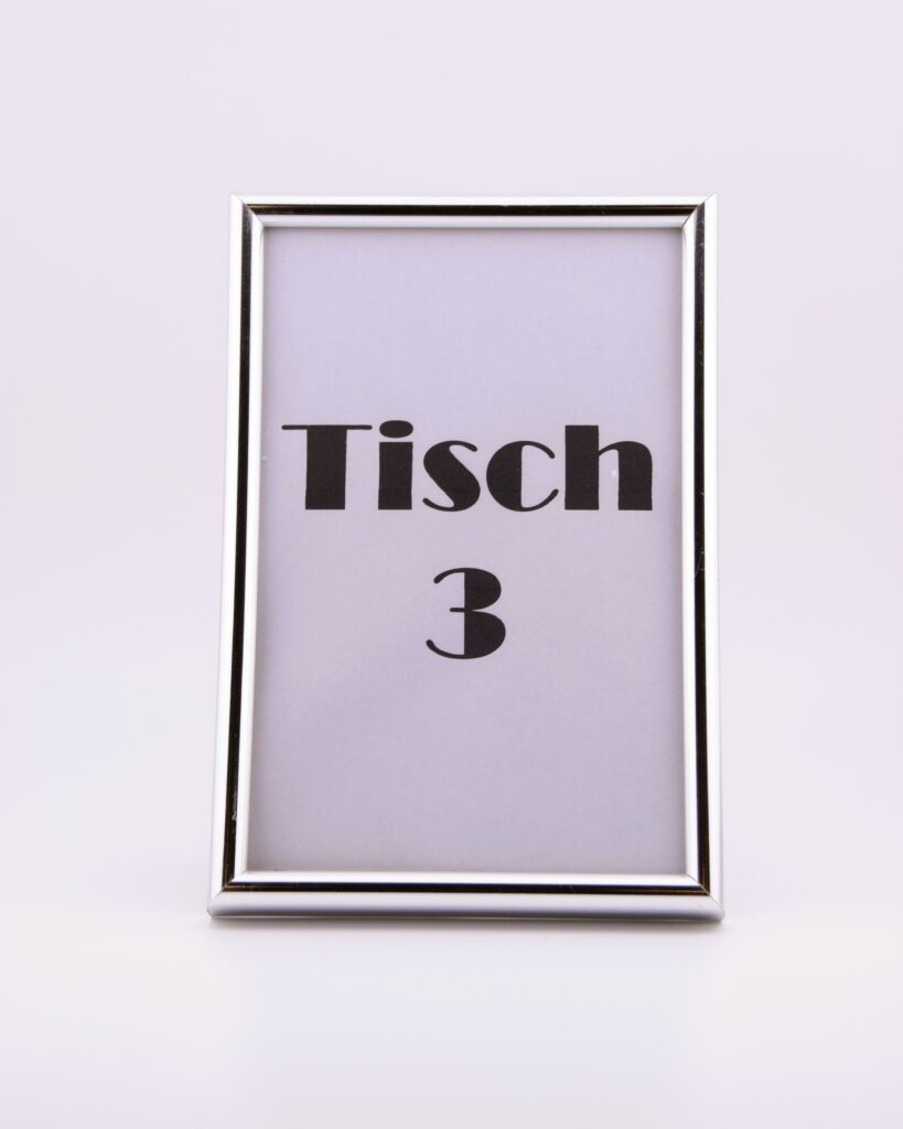 Bilderrahmen-silber-Tischnummern-Menuhalter-Dekorationsverleih-Hannover