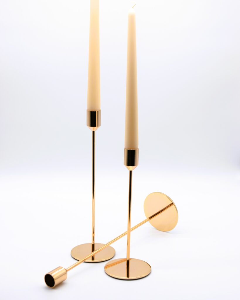 Kerzenständer-lang-gold/rosé-glänzend-Dekorationsverleih-Hannover