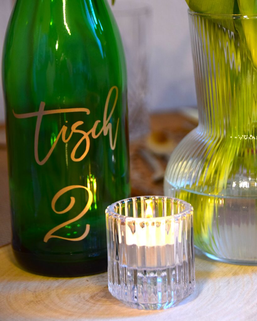 Teelichhalter-Kerzenständer-Glas-transparent-klar-geriffelt-Dekorationsverleih-Hannover